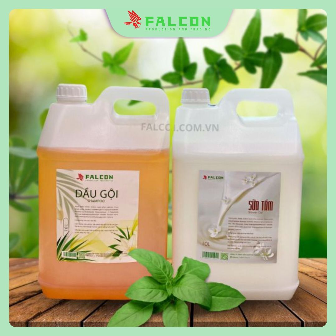 Can dung dịch khách sạn