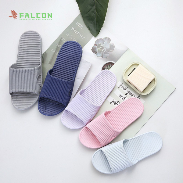 Dép nhựa khách sạn dùng nhiều lần với chất liệu nhựa dẻo chống trơn trượt, bền đẹp, phù hợp sử dụng tại khách sạn, spa, nhà tắm và văn phòng.