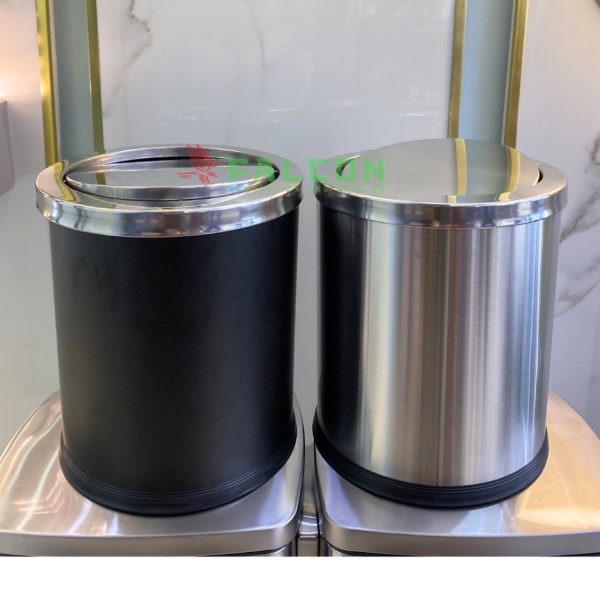 Thùng rác nắp bập bênh